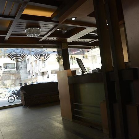 Hotel Sri Sai Krupa Hyderabad Exterior foto